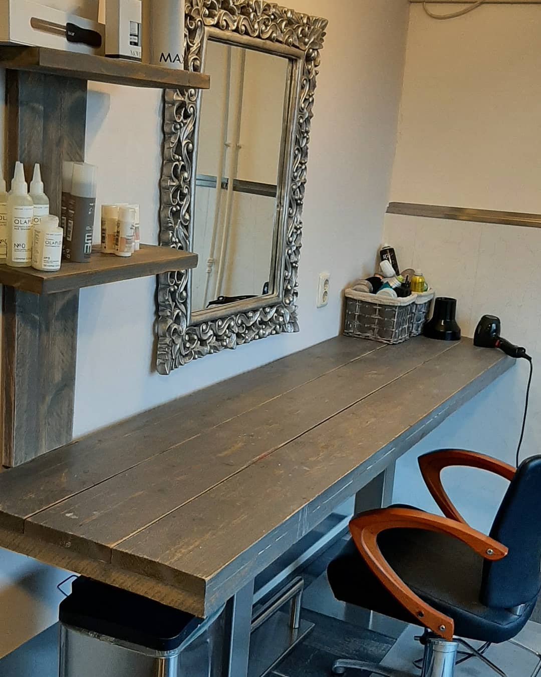 Hair & Beauty Salon Jolien contact